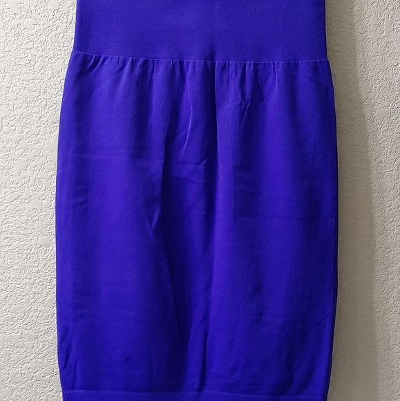 Nikibiki Bodycon Tube Skirt NWT